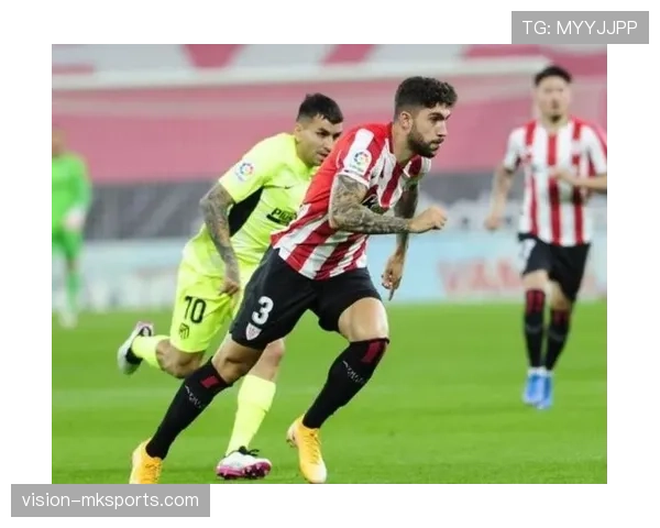 萨维奇防守数据飙升，助力球队后防线稳固表现引发广泛关注