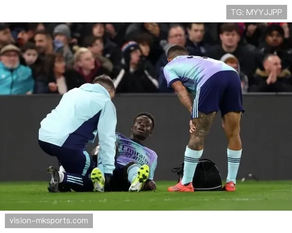 英超争冠进入白热化阶段，豪门球队上演激烈对决