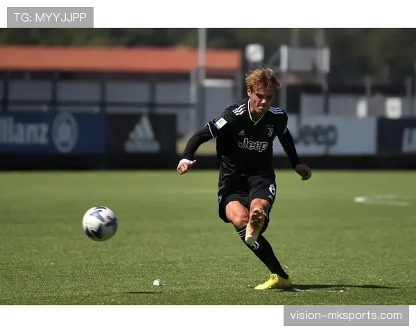 本坦库尔助尤文图斯中场重焕生机,状态回暖引期待 本坦库尔助尤文图斯中场重焕生机,状态回暖引期待