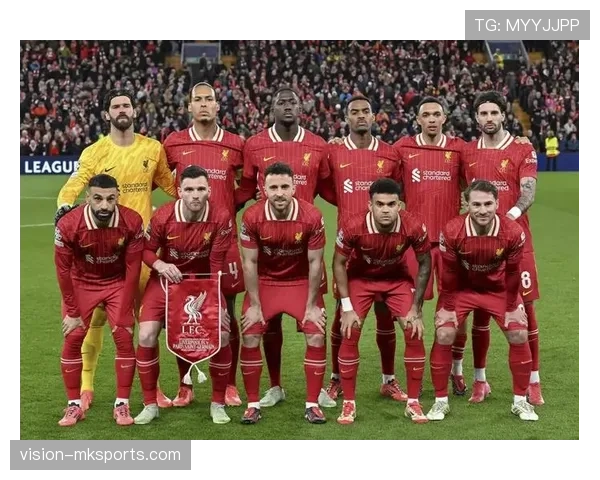 范戴克携手斯洛特重塑战术体系，球队状态回暖迈向新辉煌