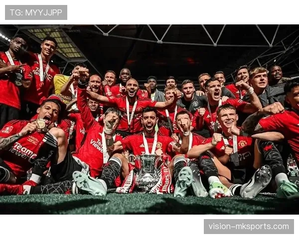 英超热门阵容近期表现稳健,多队战术体系持续提升 英超热门阵容近期表现稳健,多队战术体系持续提升